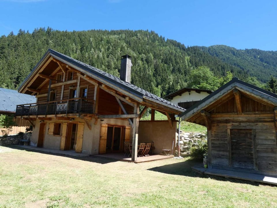 Chalet charmant avec animaux admis - 8 pers. Chalet in Auvergne-Rhône-Alpes