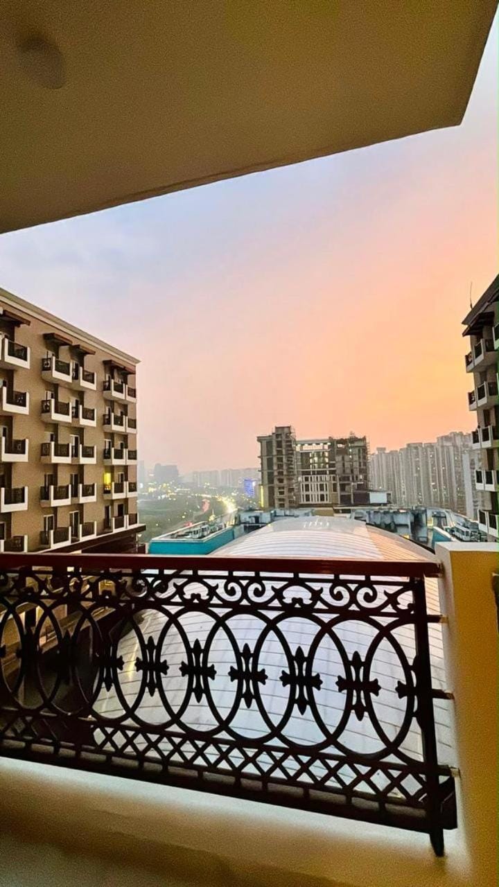 Cozy Stay Bed and Breakfast in Noida