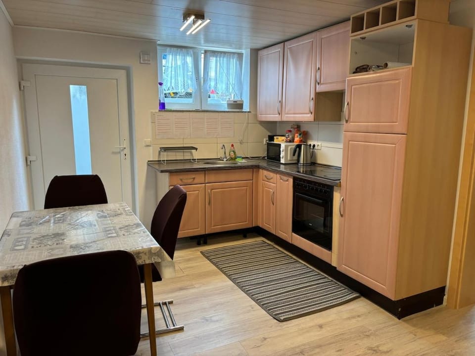 Ferienwohnung Monteurzimmer Apartment in Straubing-Bogen