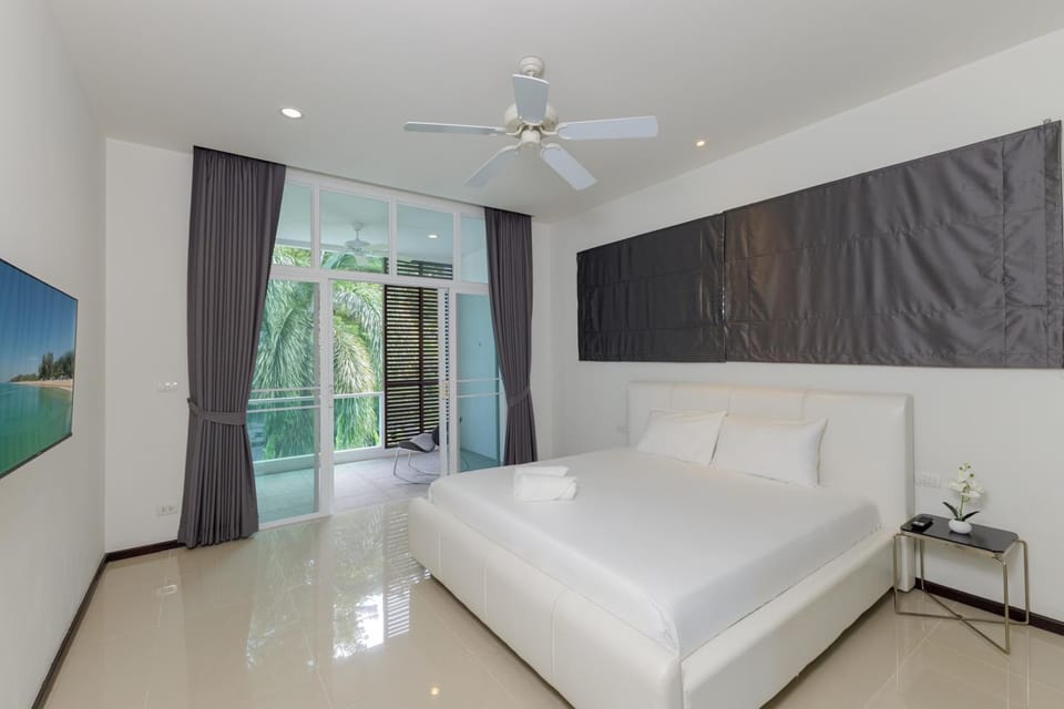 TV and multimedia, Balcony/Terrace, Balcony/Terrace, Bedroom