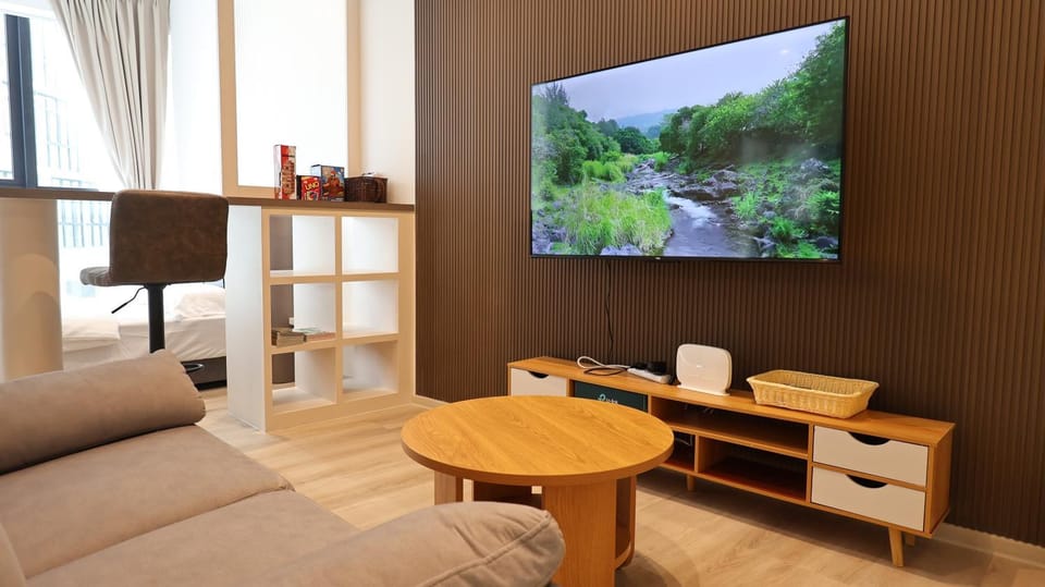 TV and multimedia, Living room, air conditioner