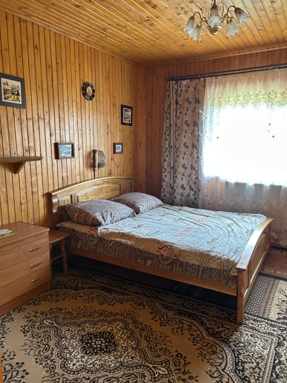Буркут Nature lodge in Ukraine