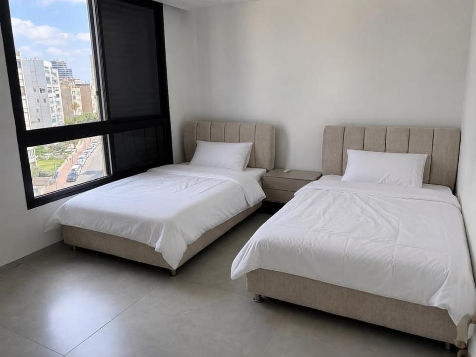 Skyline by the sea Apartment in Netanya