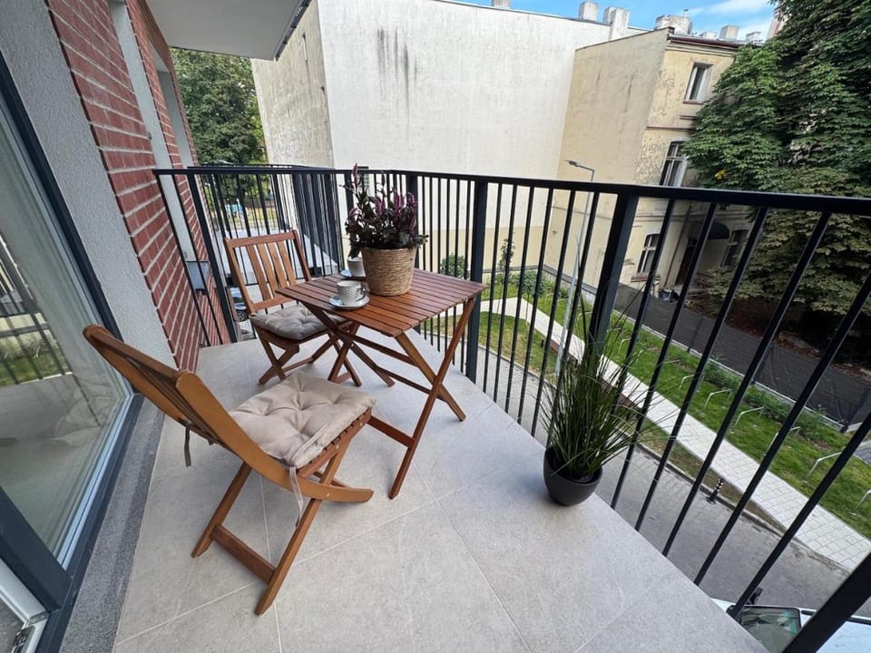 Balcony/Terrace, City view