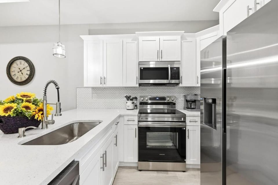 Cozy and Peaceful- 3-bedroom Home House in Gateway