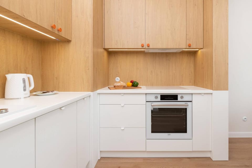Coffee/tea facilities, Kitchen or kitchenette, dishwasher, stove