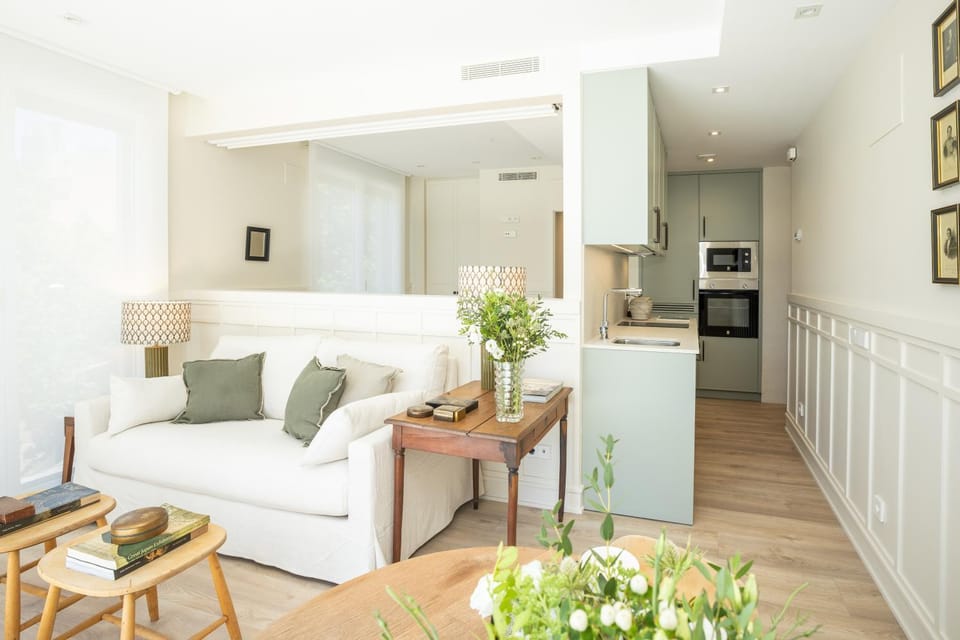Kitchen or kitchenette, Living room, Photo of the whole room