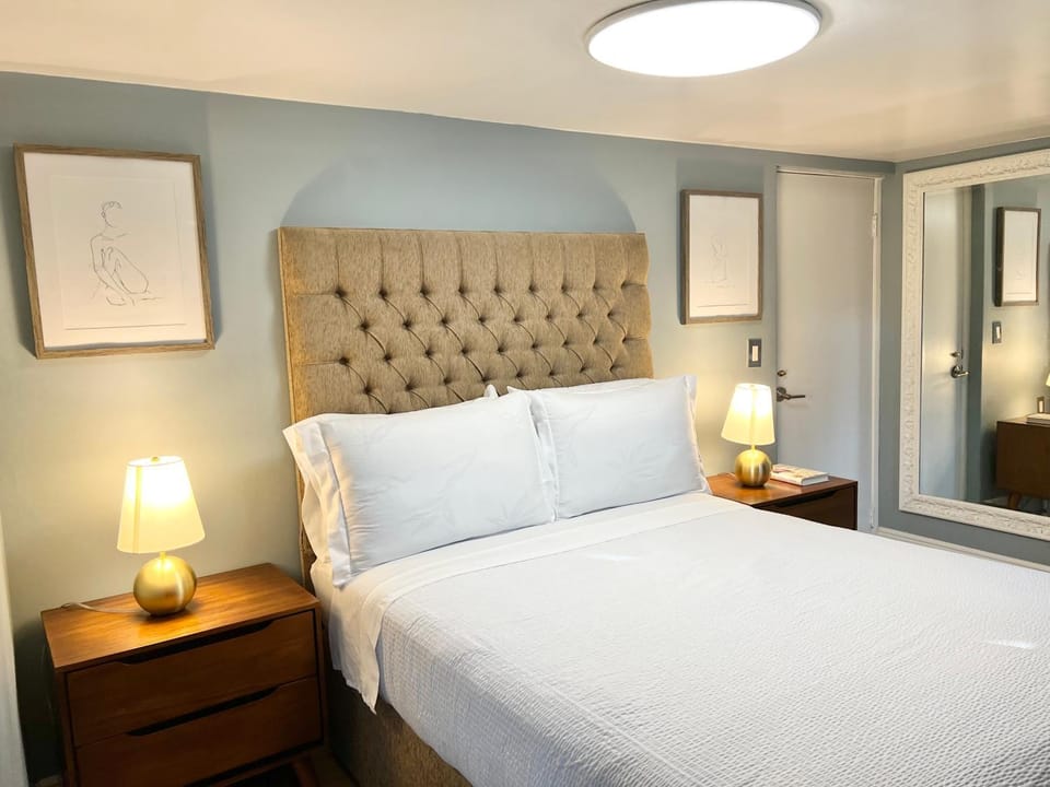 Harmonious Suites Apartment in North Miami Beach