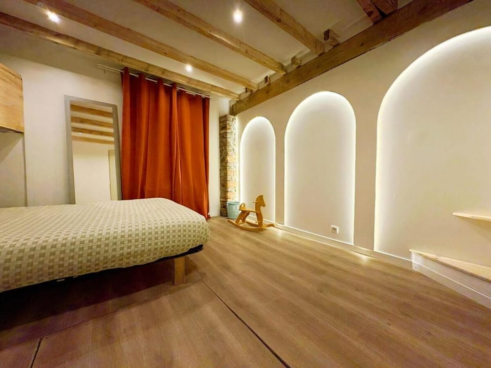 Maison Cosy au Pied du Château & Une Vue Unique House in Saint-Étienne