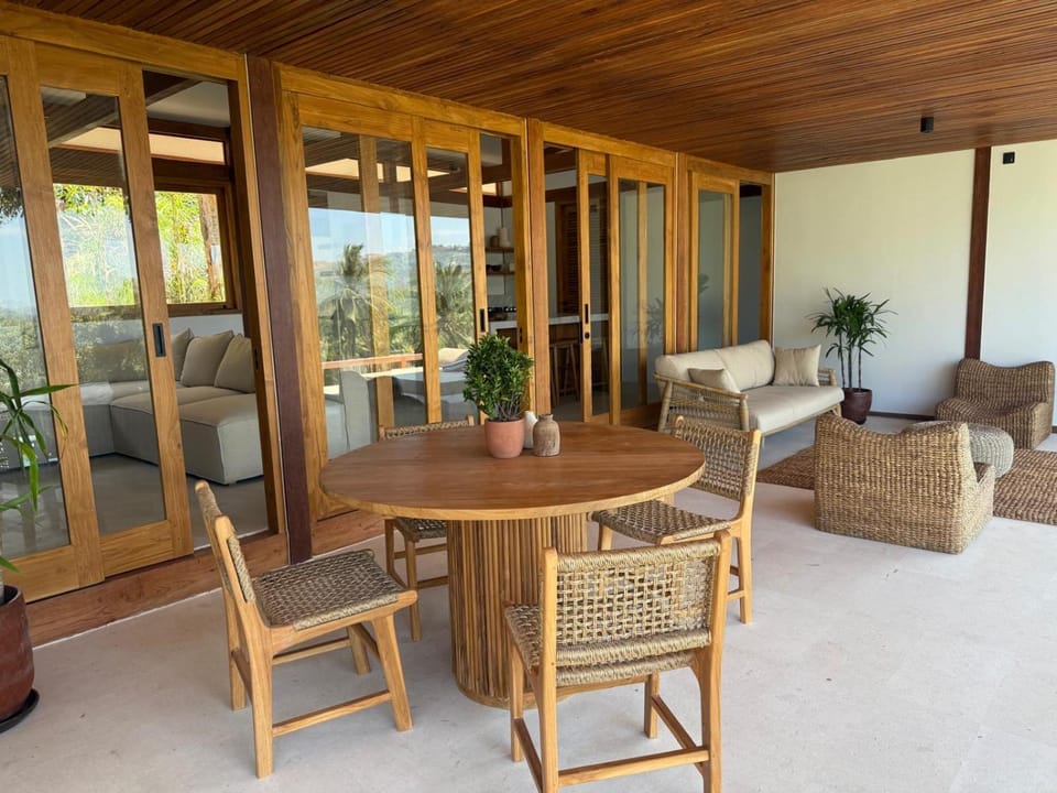 View (from property/room), Balcony/Terrace, Living room, Seating area, Dining area