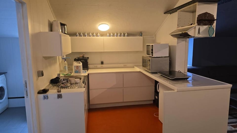 microwave, oven, washing machine, kitchen