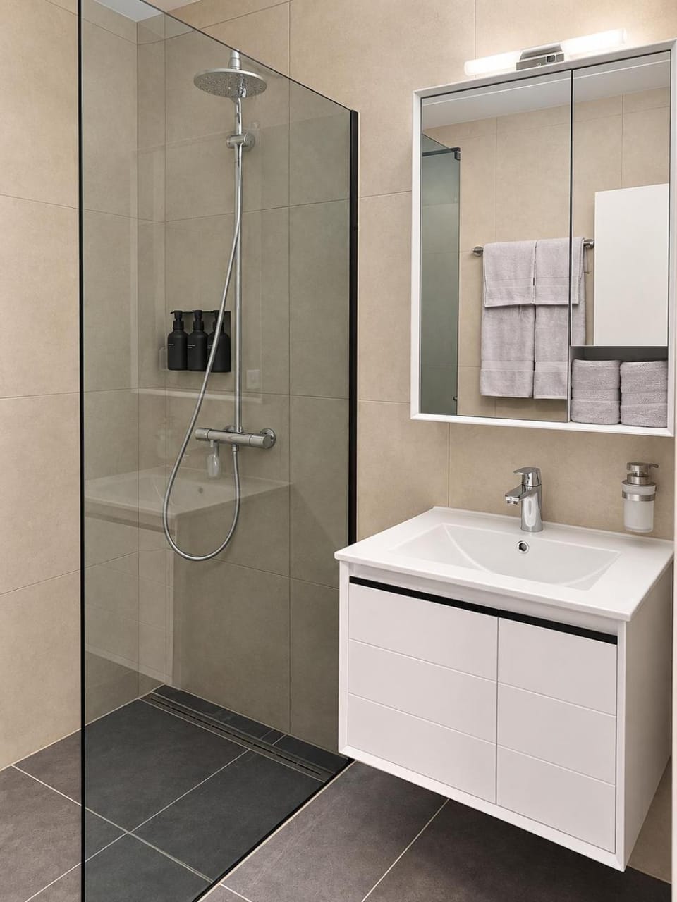 Shower, Bathroom
