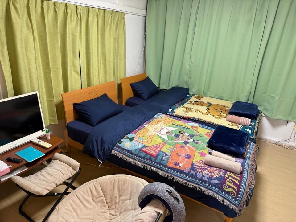Sneaker House by Sole inn kashiwa 3 minutes from Masuo Station Apartment in Chiba Prefecture