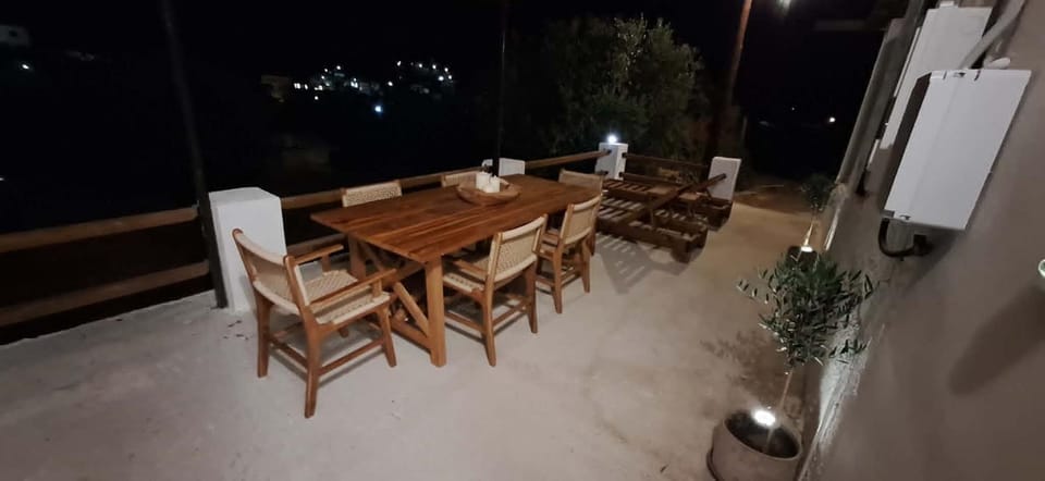 Night, Balcony/Terrace, Balcony/Terrace
