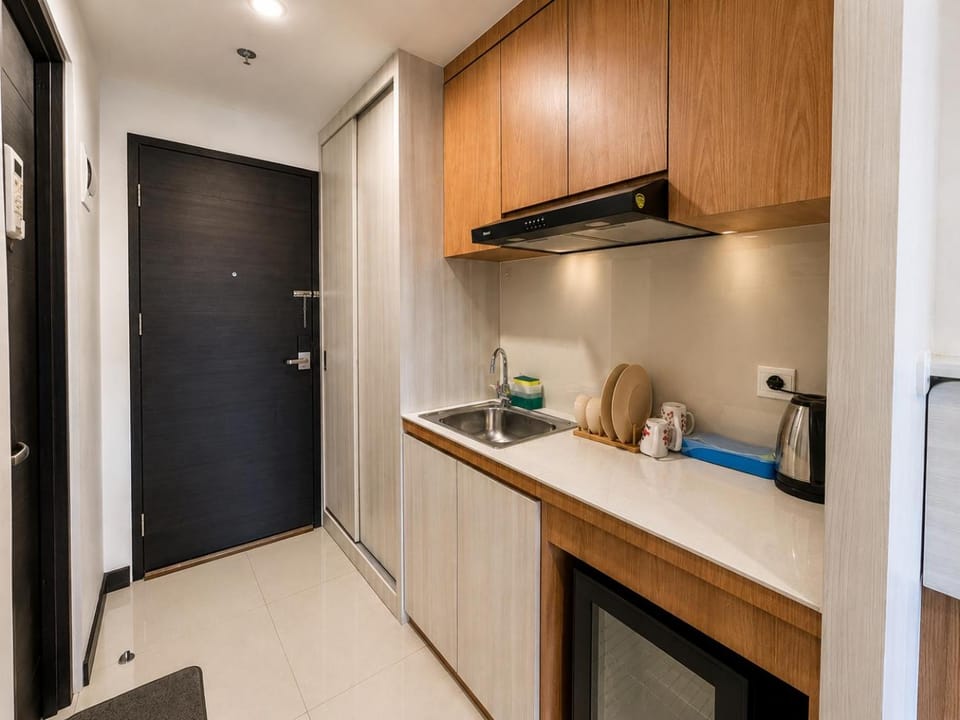 Crown Residence Studio Citra Plaza Nagoya Batam Apartment in Riau Islands, Indonesia
