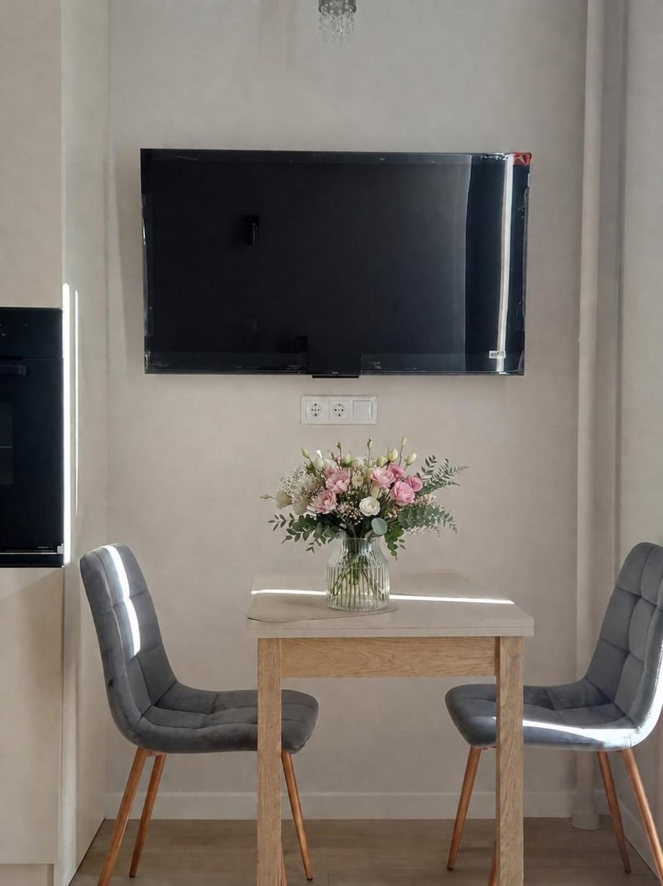 Luxurious ONE Studio Via Roma Residential Complex Apartment in Odessa