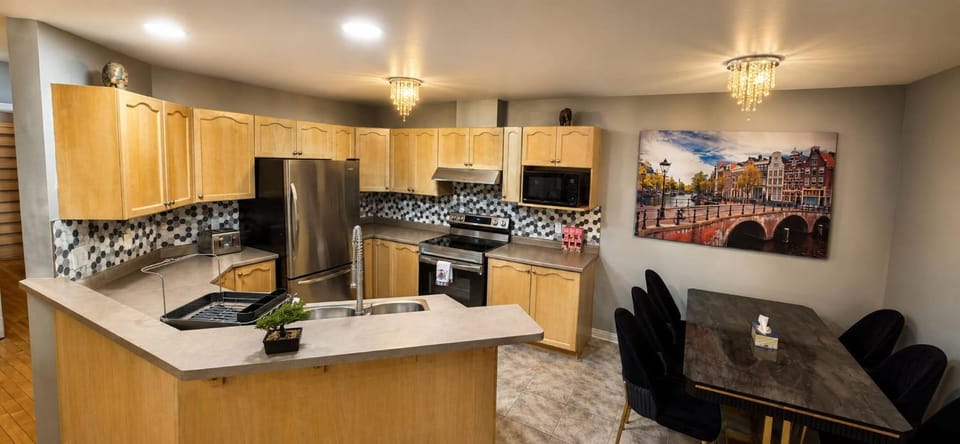Decorative detail, Dining area, kitchen