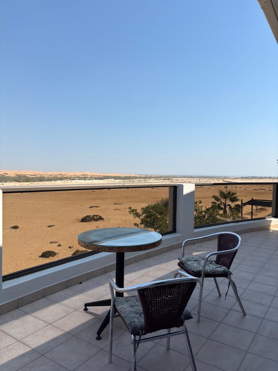 Patio, Day, Natural landscape, Balcony/Terrace, Seating area