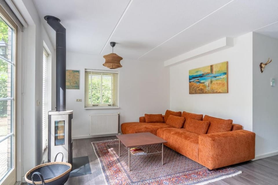 Moss & Leaf Lodge op de Veluwe in Lunteren House in Lunteren