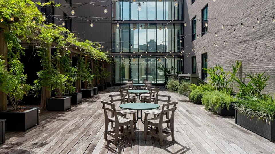 Inner courtyard view