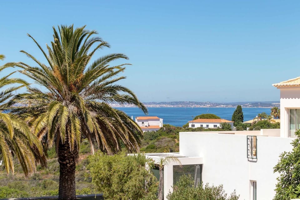 Casa Eldorado Luxury Villa with Private Pool in Ferragudo Villa in Ferragudo