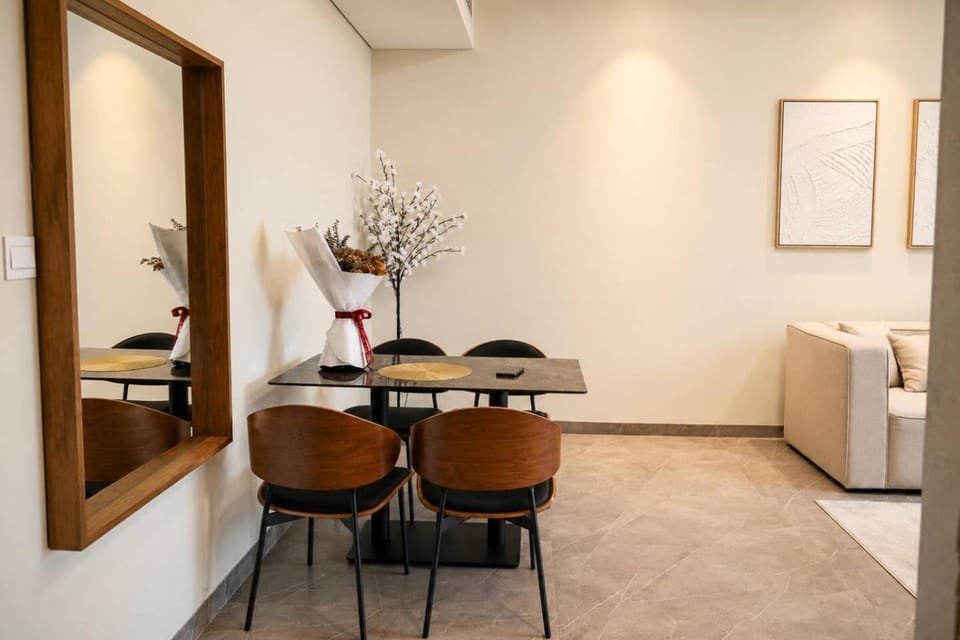 Spacious 2BR Pool, Gym, Balcony & Parking Apartment in Dubai