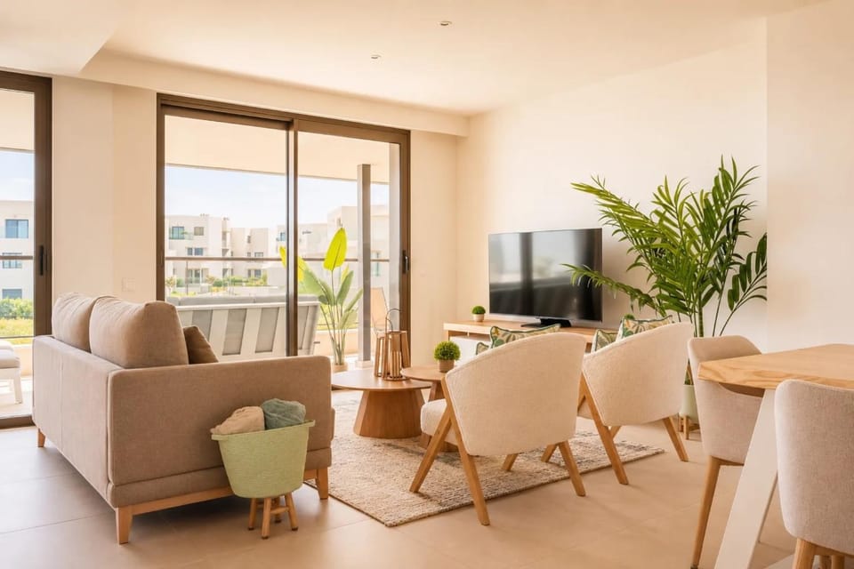 Communal lounge/ TV room, Living room, Lounge or bar
