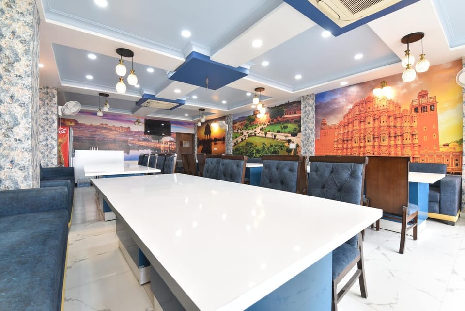 Property building, Restaurant/places to eat
