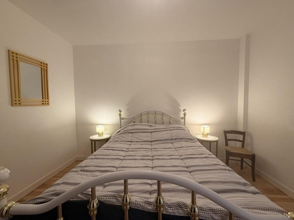 The Market Balcony Apartment in Auvergne-Rhône-Alpes