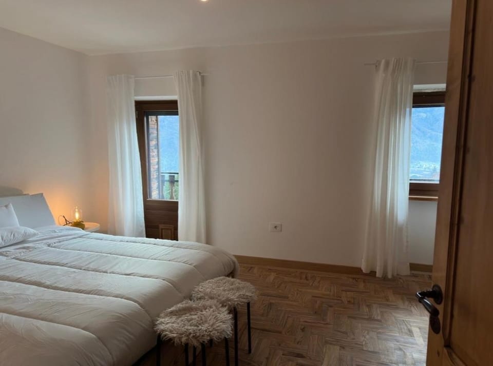 Maison BelleVue Apartment in Châtillon