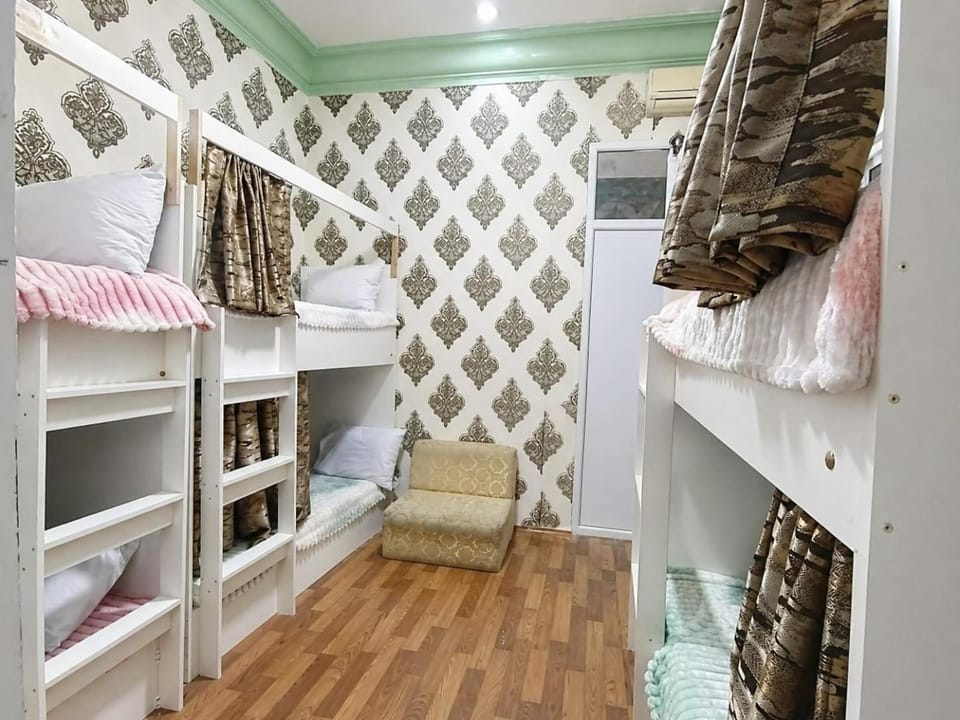 bunk bed