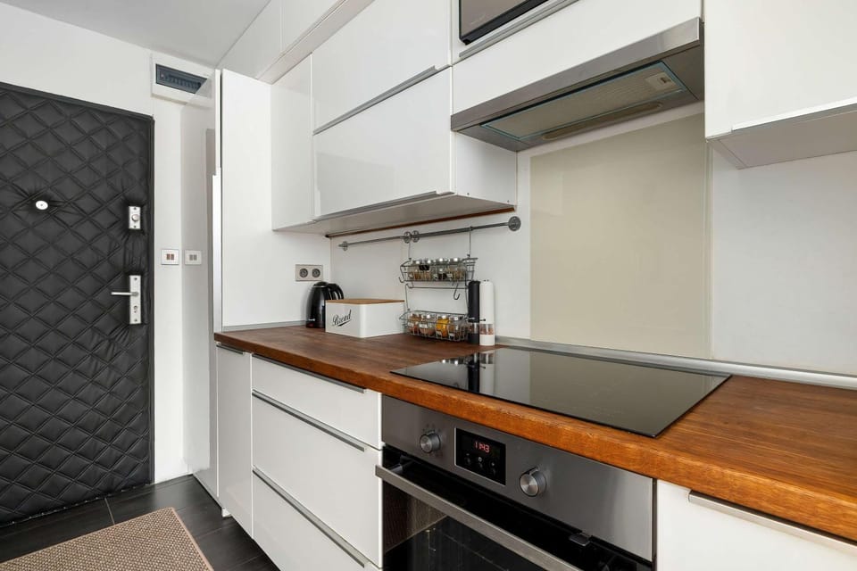 Kitchen or kitchenette, stove