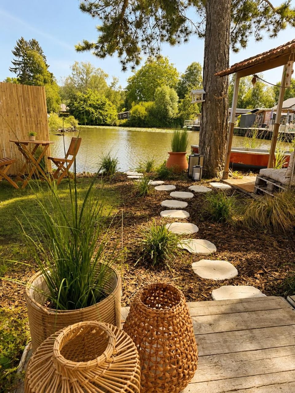 Garden, Garden view
