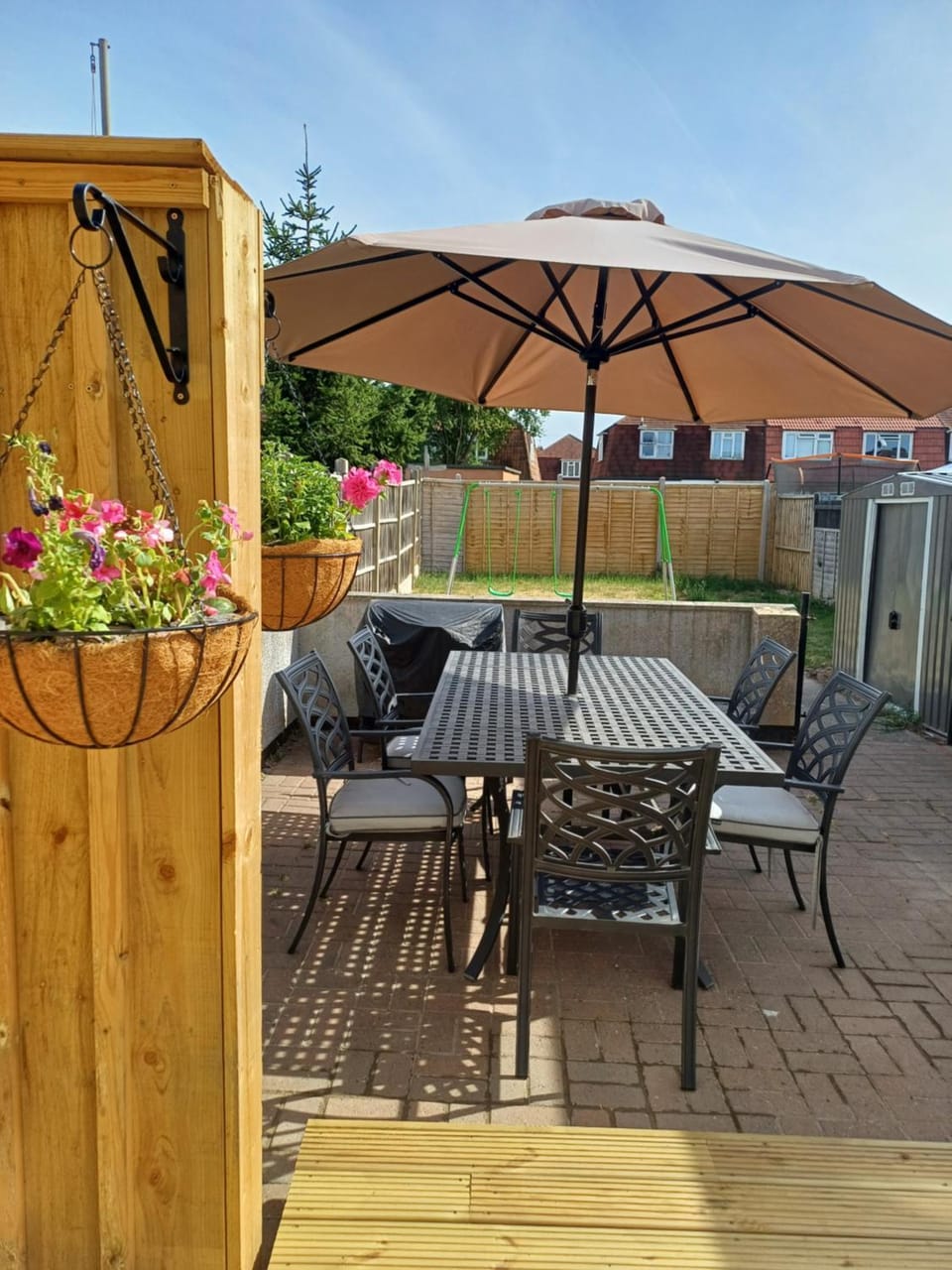 BBQ facilities, Garden, Garden, Dining area