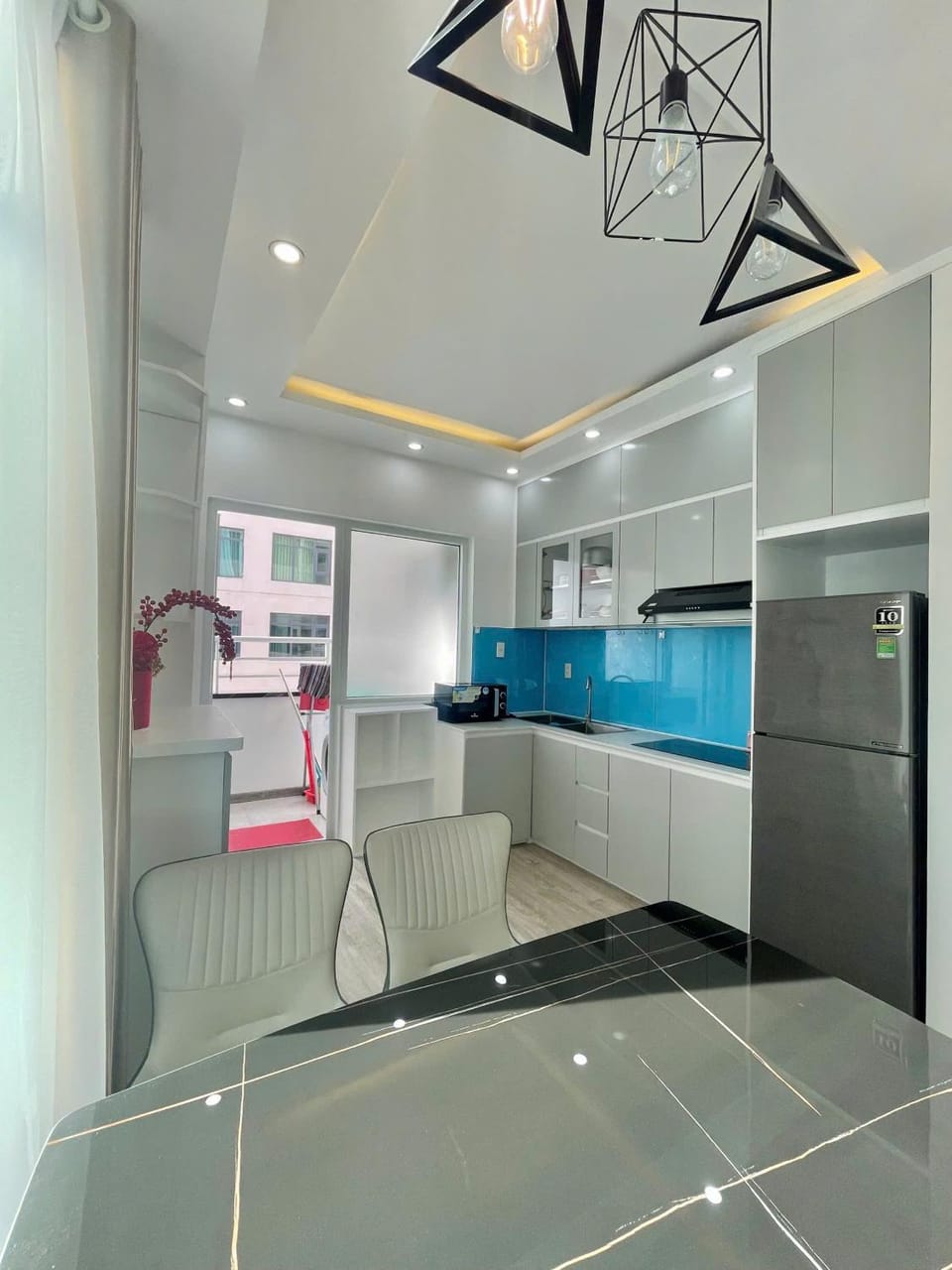 Căn hộ cạnh bãi biển Hòn Chồng Apartment in Nha Trang