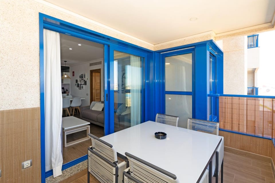 GuestReady - Beachside apartment with Pool Apartment in Valencia