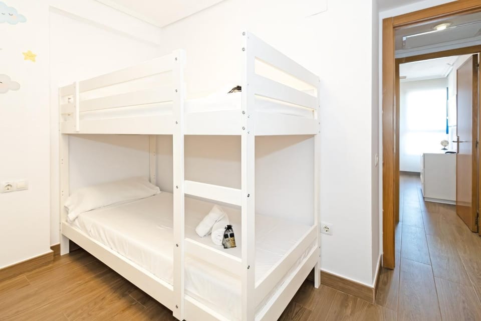 GuestReady - Beachside apartment with Pool Apartment in Valencia