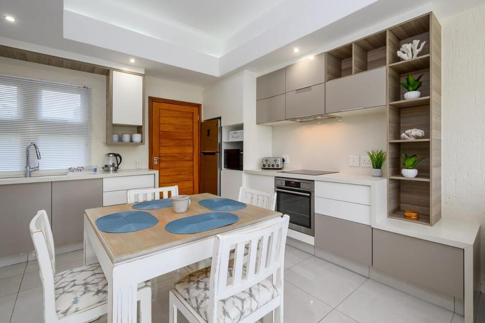 Seating area, oven, stove, kitchen