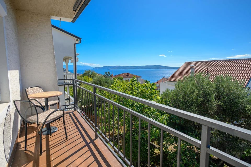 View (from property/room), Balcony/Terrace, Sea view