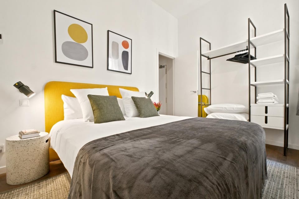 Bed, Bedroom