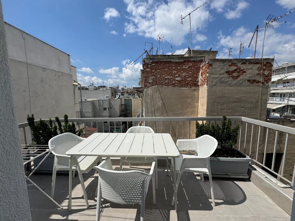 Mini Thess House Apartment in Thessaloniki