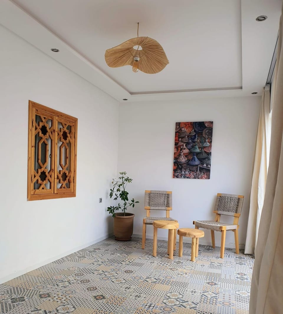 Patio, Seating area
