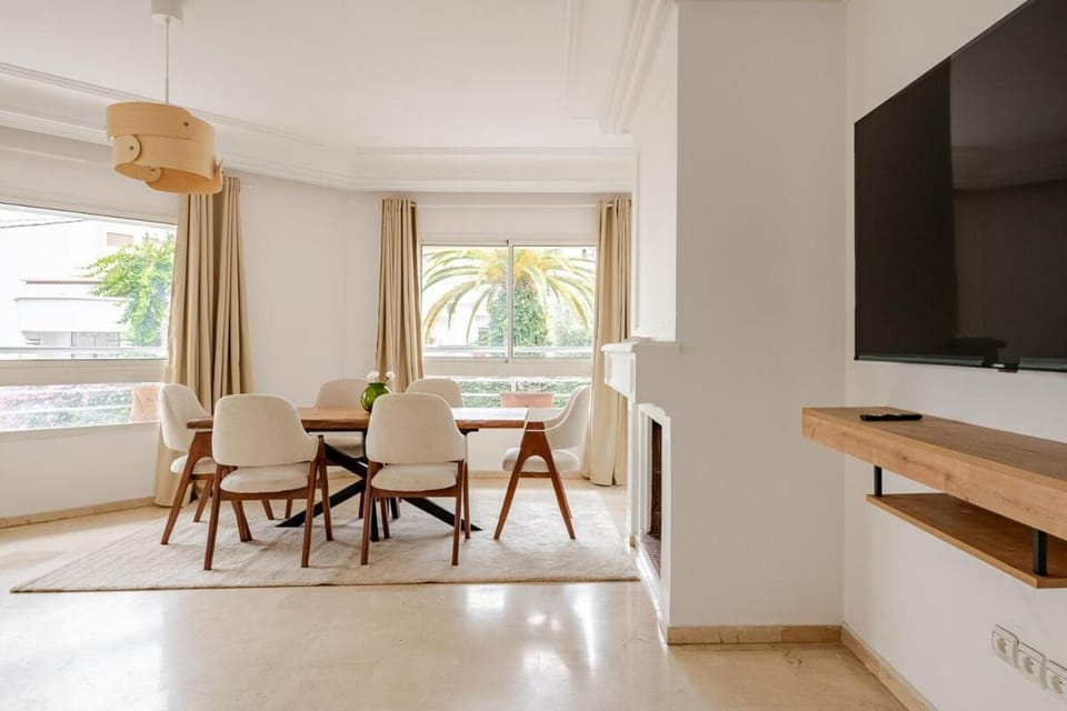 TV and multimedia, Dining area