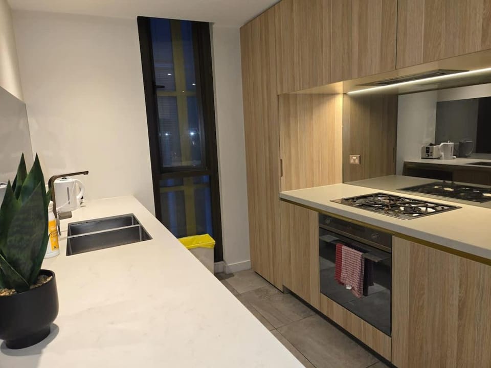 Sydney CBD 2BR 092 Easy Walk to Darling Harbour Apartment in Sydney