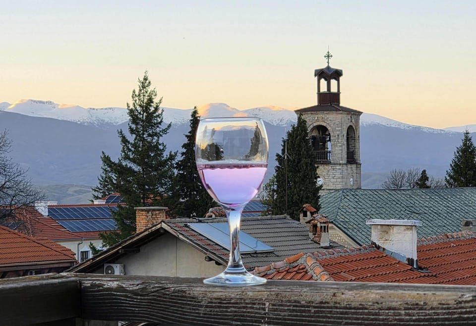 Balcony/Terrace, Mountain view