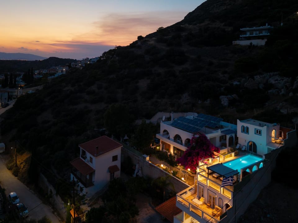 ILIOS COVE by A&D Properties Country House in East Attica Regional Unit, Greece