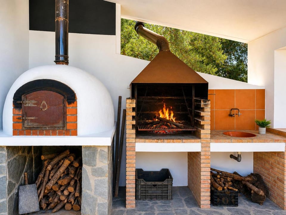 Cortijo Majuelo con piscina privada Sayalonga House in Axarquía
