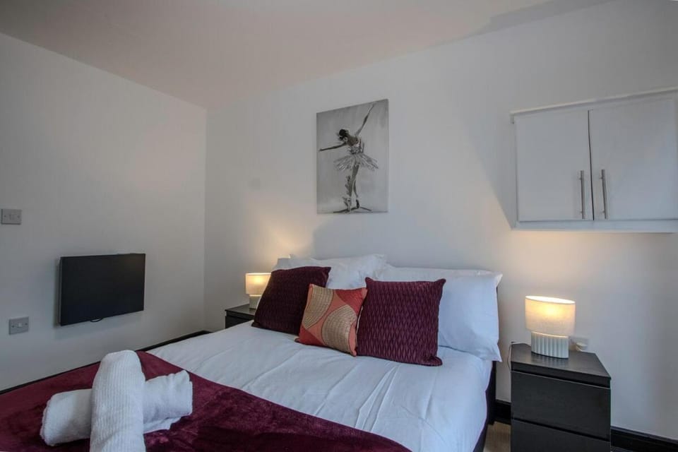 #176 Modern Flat in Central Warrington - Sleeps 5 Apartment in Warrington