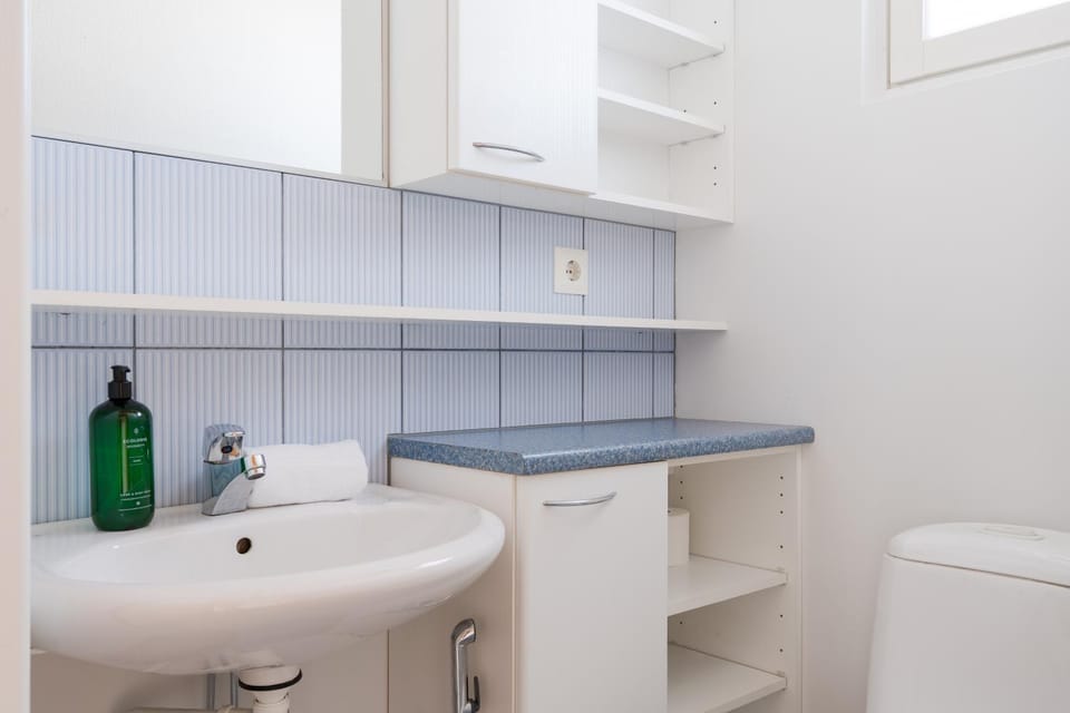 Toilet, bidet, hair dryier, heating, internet