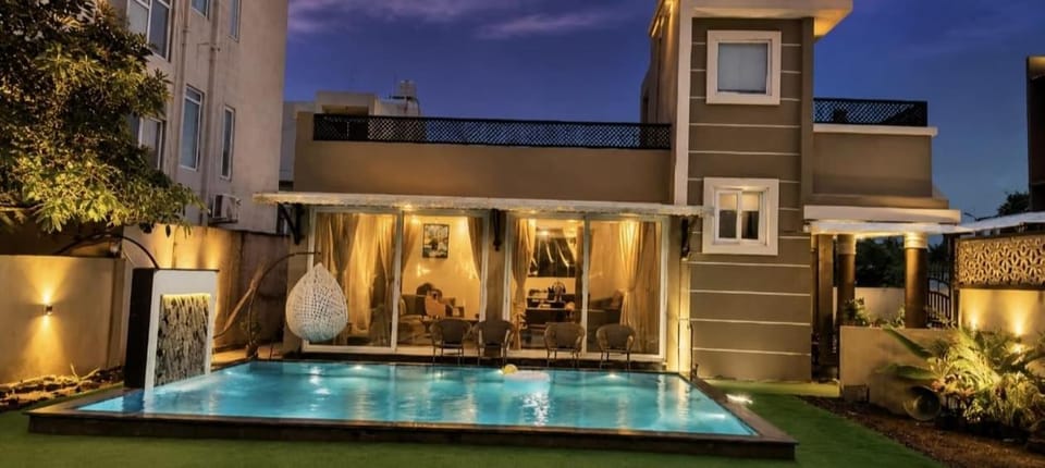 Escape to Nature at Igatpuri with Private pool Villa in Maharashtra